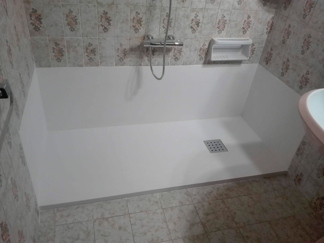 Canvi de banyera per plat de dutxa — Esplugues de Llobregat